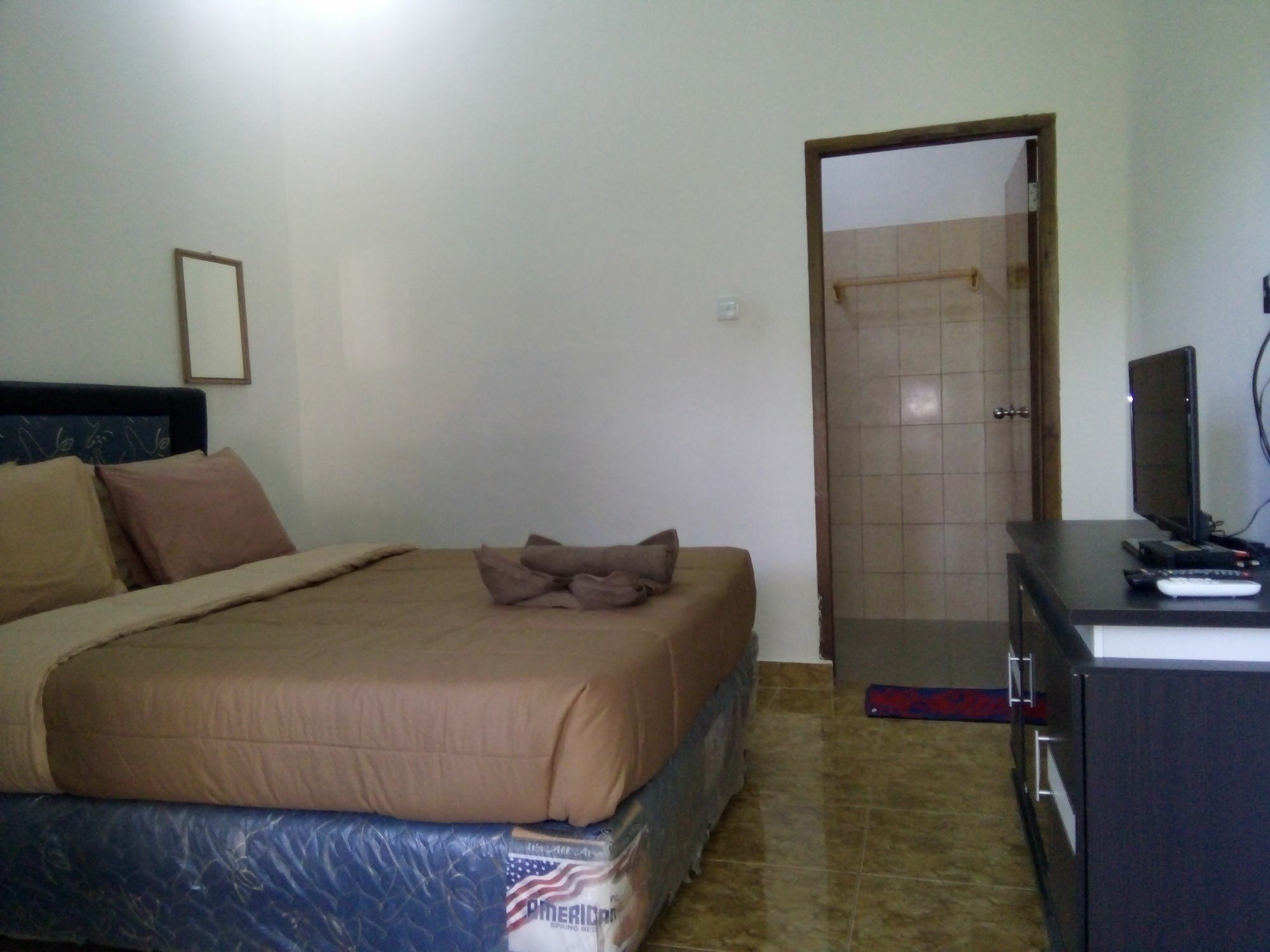 Family Garden Homestay Mangsit Buitenkant foto